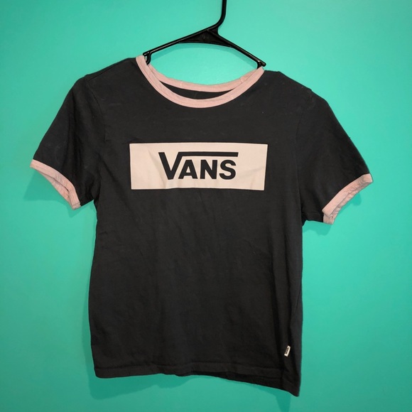 authentic Vans t-shirt! - Picture 2 of 3